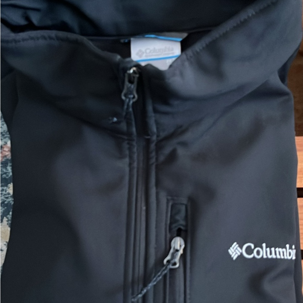 Columbia Black Softshell Jacket